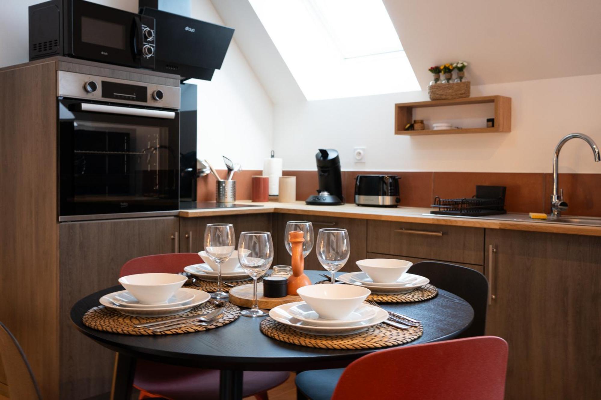 Appartements Plein Centre, A 5 Minutes Du Chateau Onzain Bagian luar foto