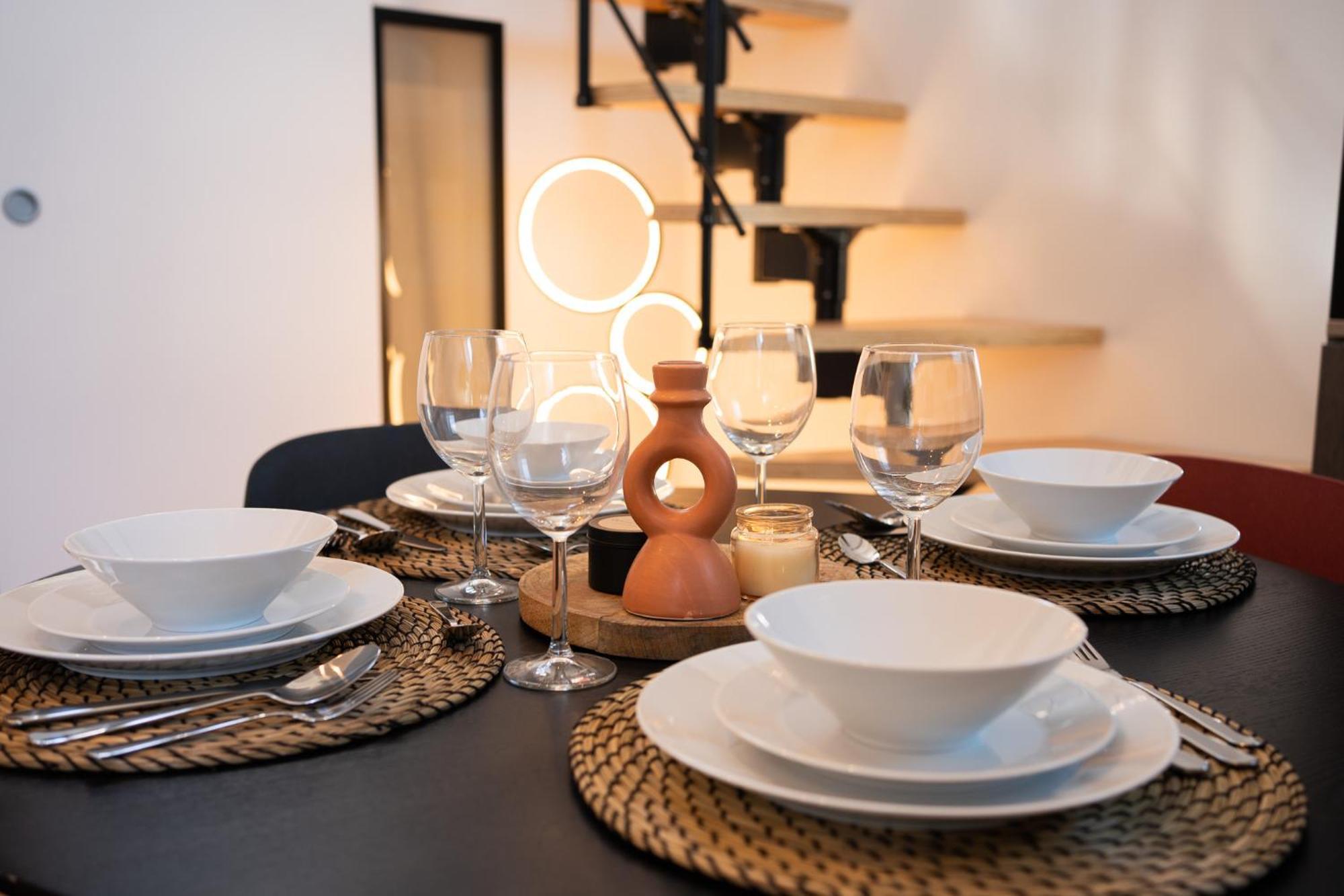 Appartements Plein Centre, A 5 Minutes Du Chateau Onzain Bagian luar foto